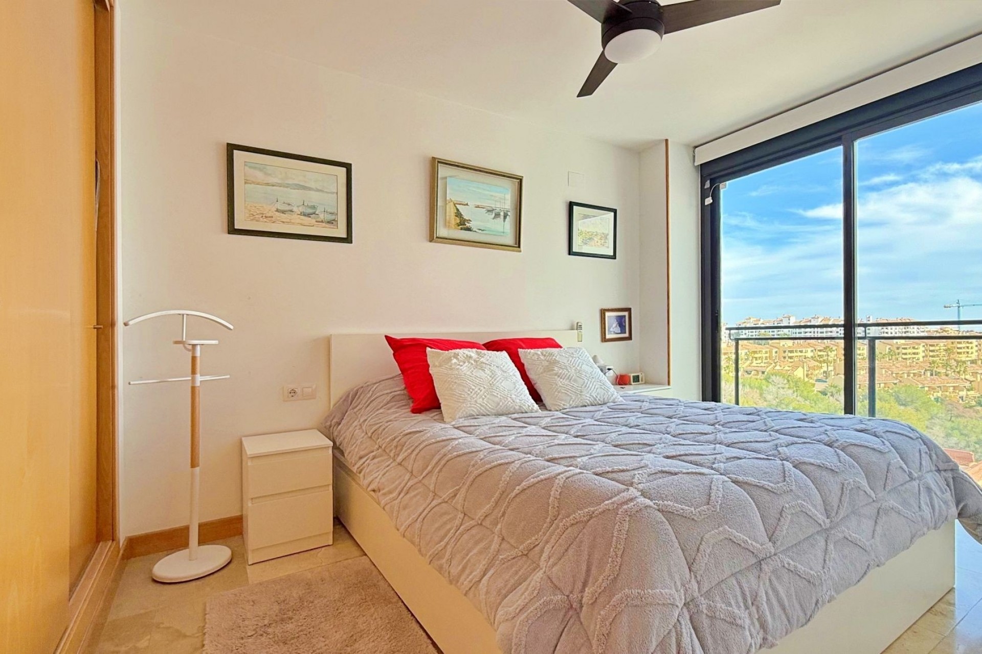 Revente - Appartement -
Campoamor