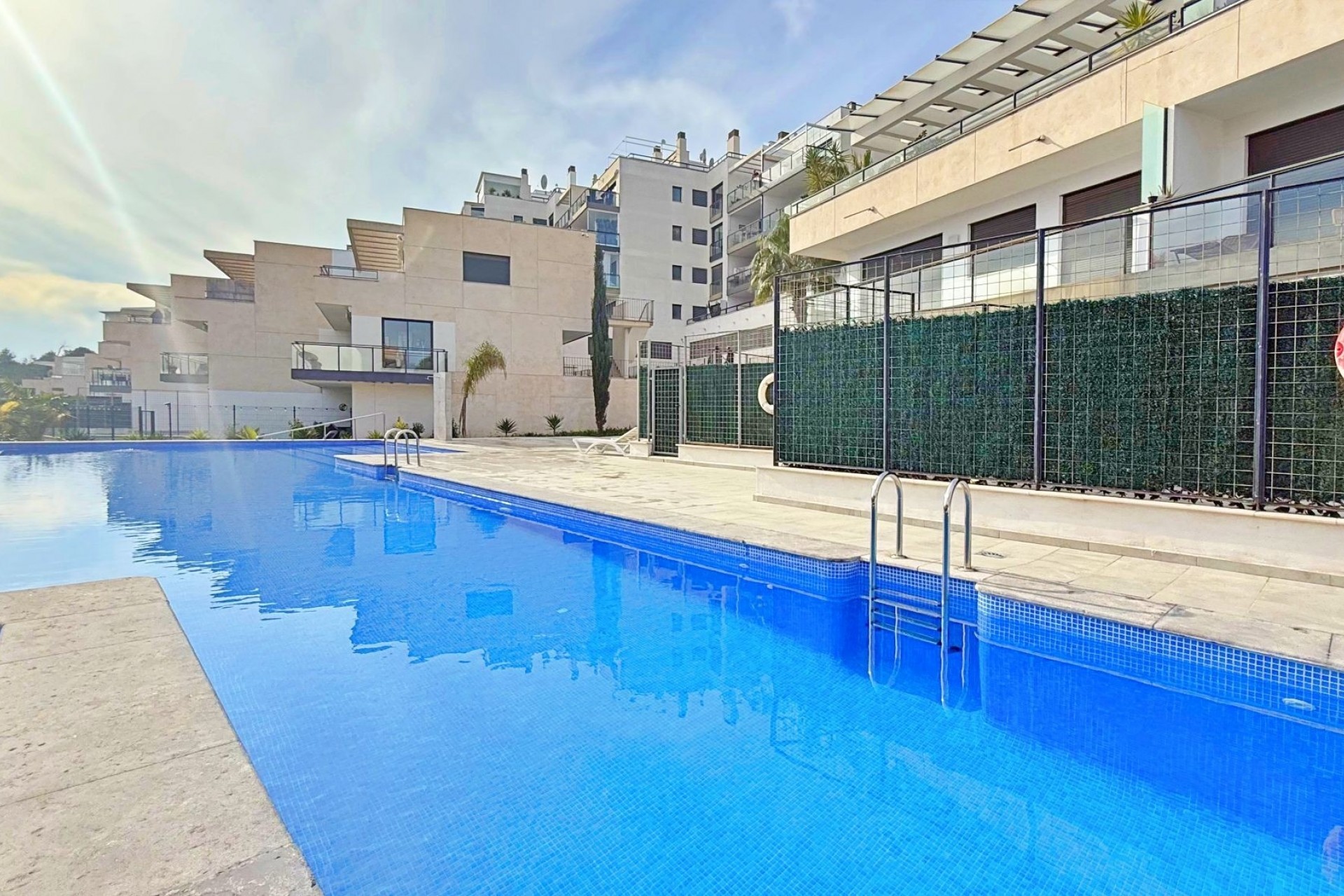 Revente - Appartement -
Campoamor