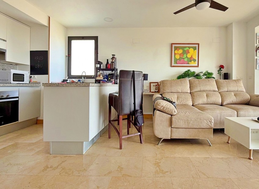 Revente - Appartement -
Campoamor