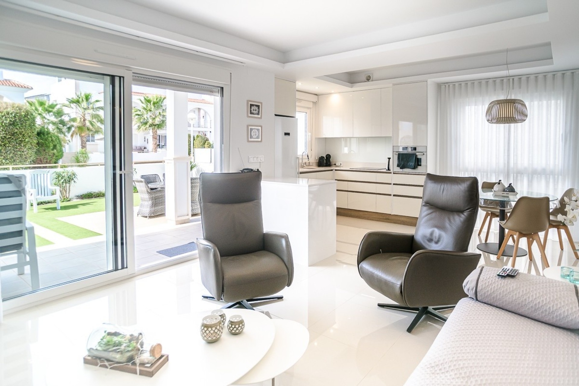 Revente - Appartement -
CIUDAD QUESADA