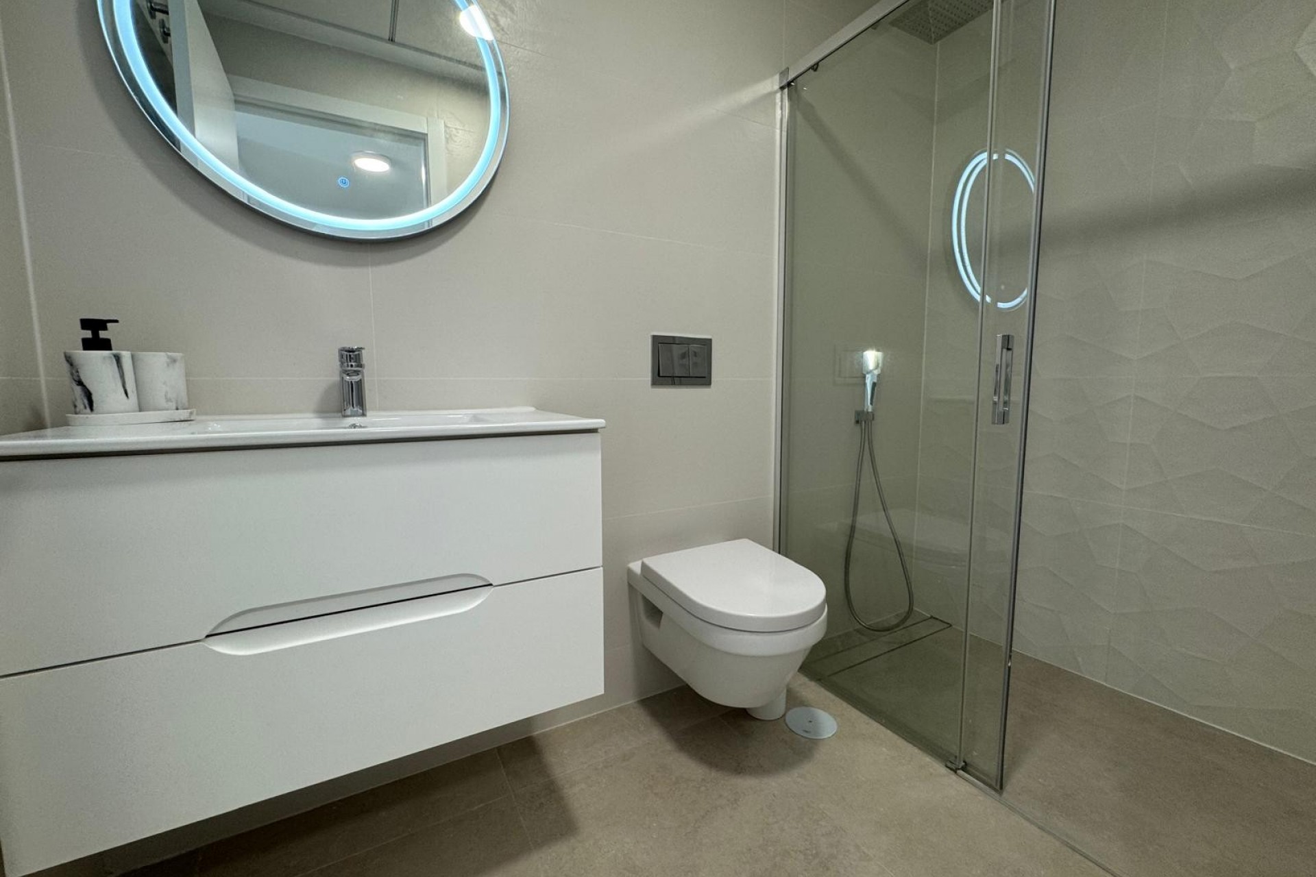 Revente - Appartement -
Finestrat