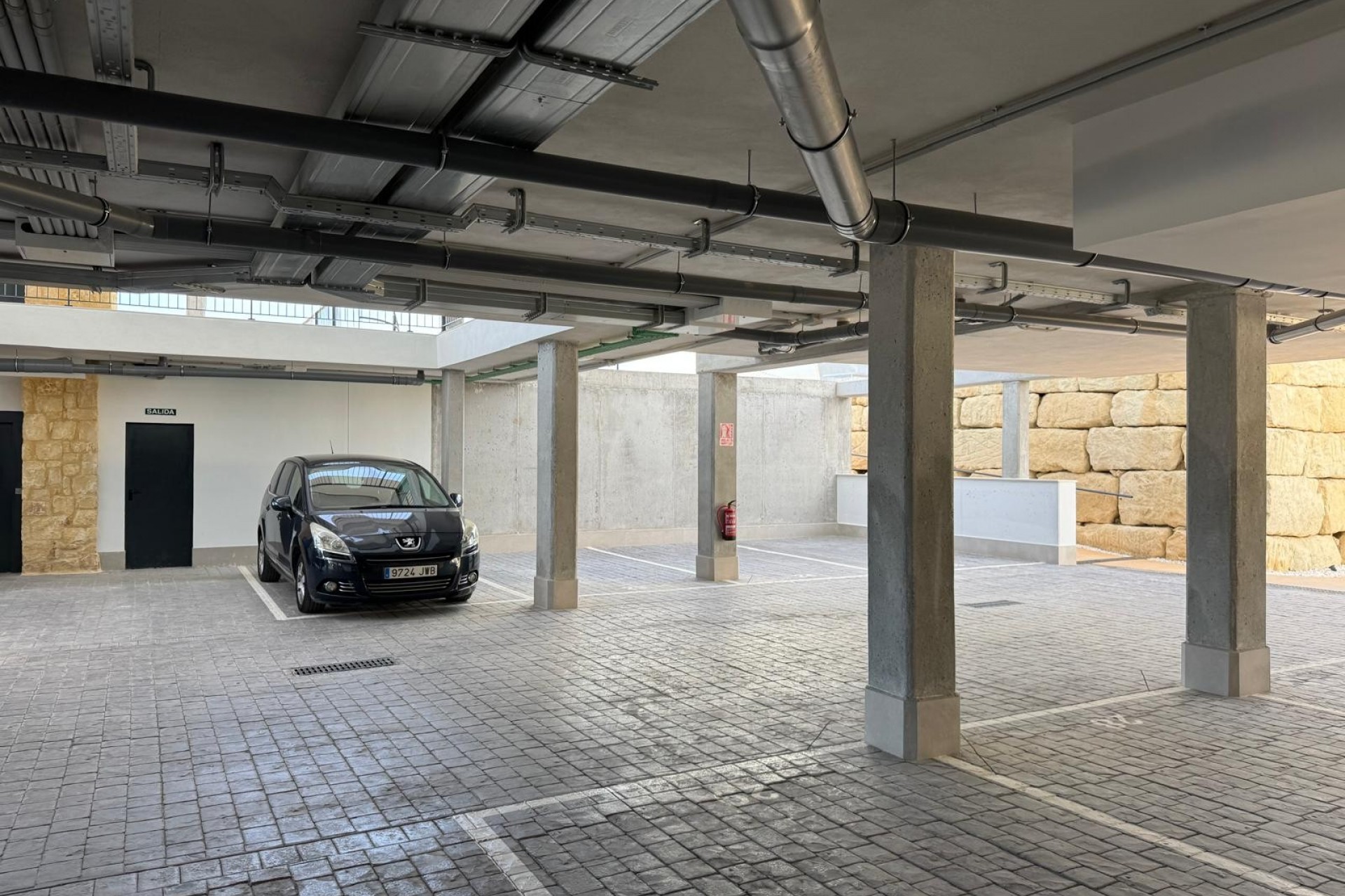 Revente - Appartement -
Finestrat