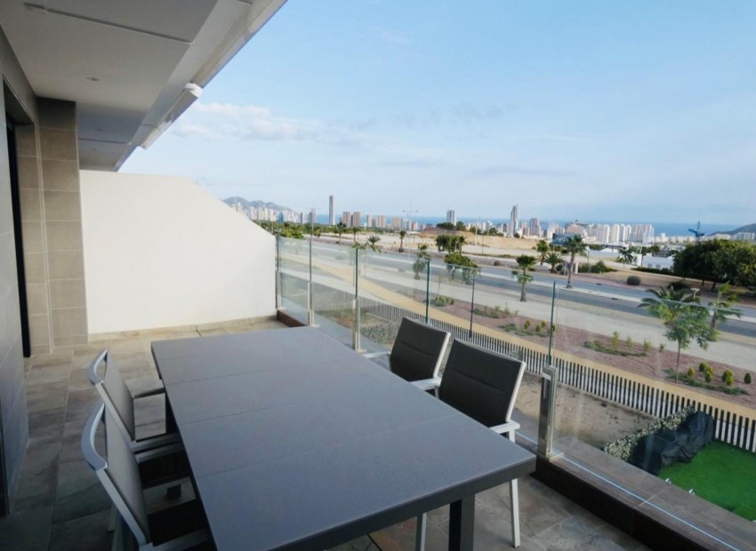 Revente - Appartement -
Finestrat