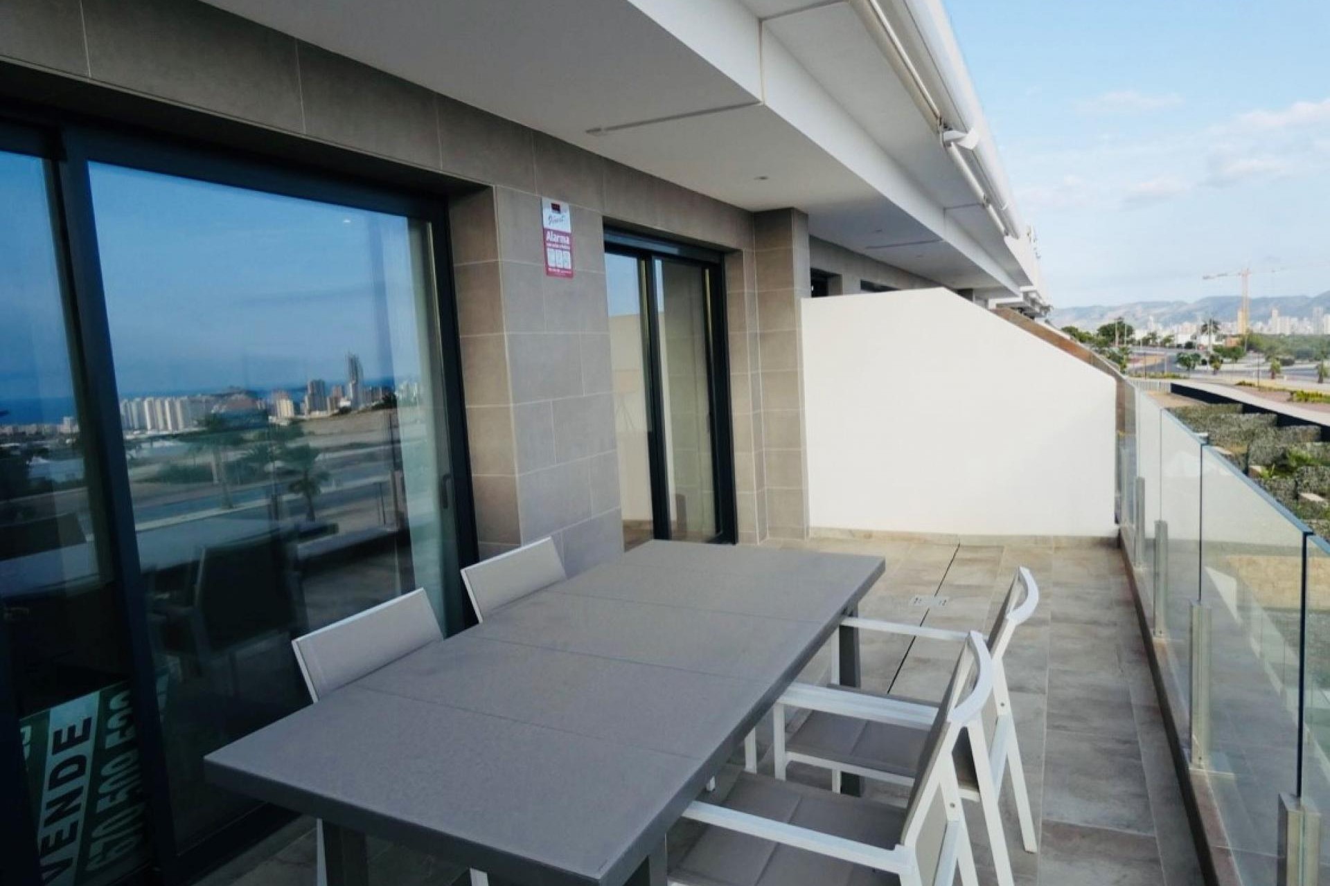 Revente - Appartement -
Finestrat