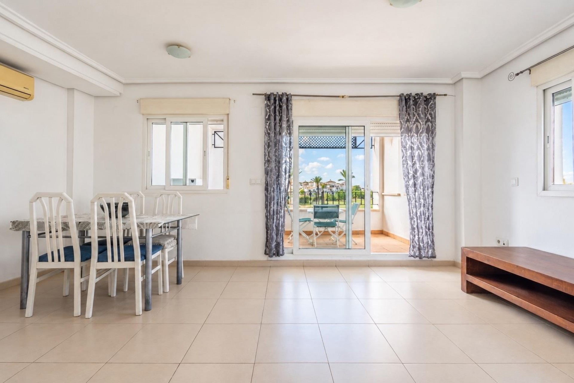 Revente - Appartement -
La Torre Golf Resort