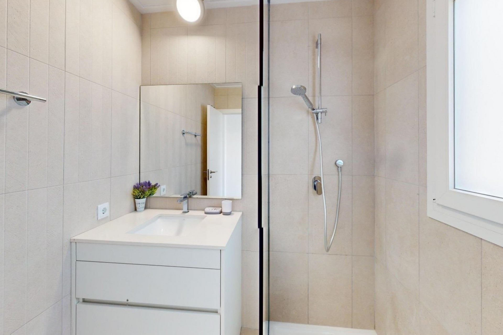 Revente - Appartement -
Oliva - Oliva Nova