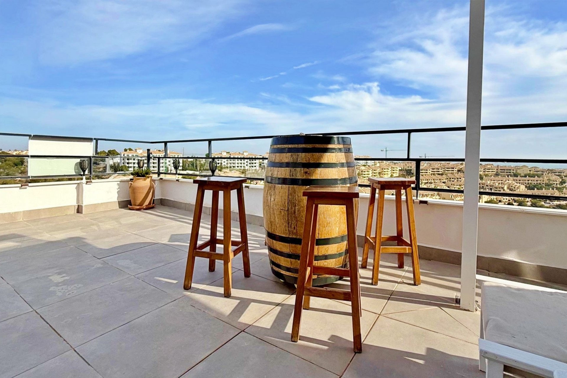 Revente - Appartement -
Orihuela Costa - Campoamor