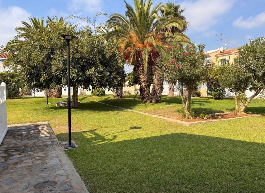 Revente - Appartement -
Orihuela Costa