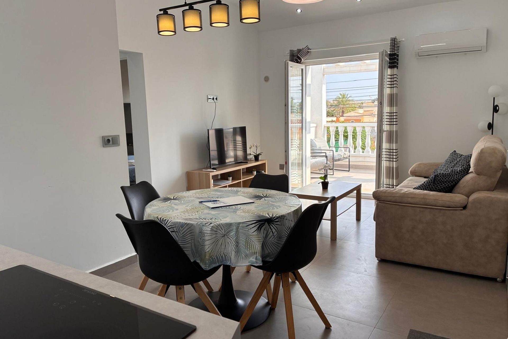 Revente - Appartement -
Orihuela Costa