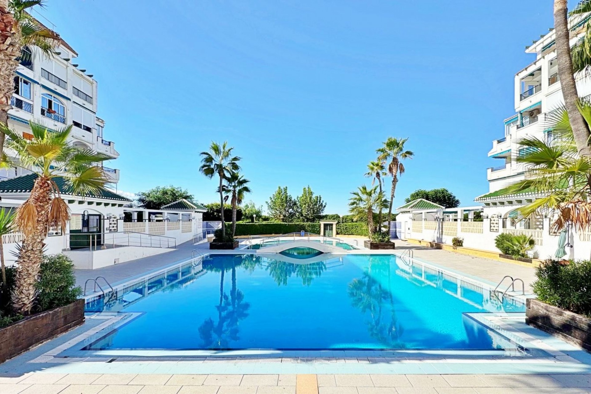 Revente - Appartement -
Torrevieja - La Mata