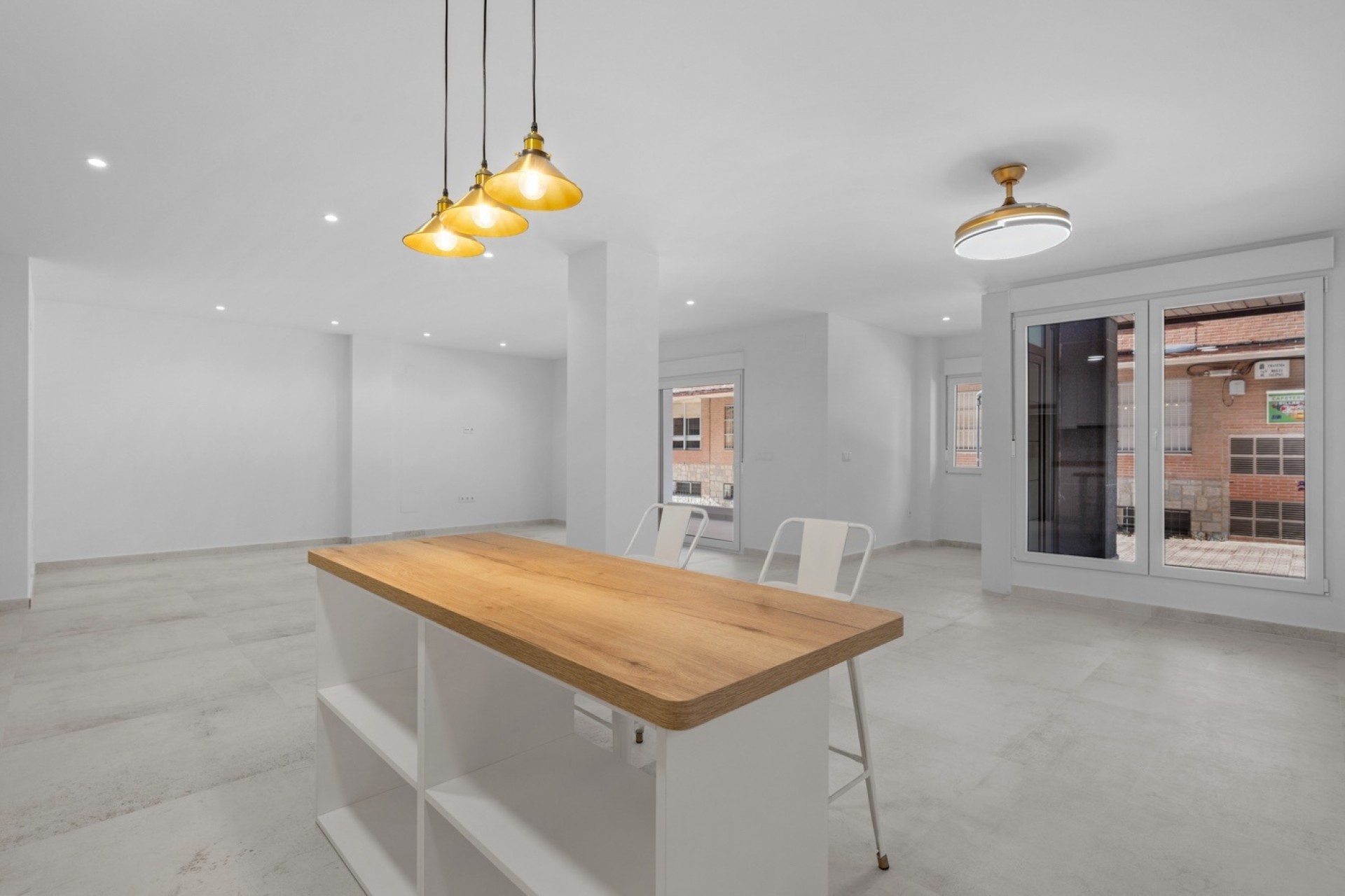 Revente - Appartement -
Torrevieja - Playa del Acequión