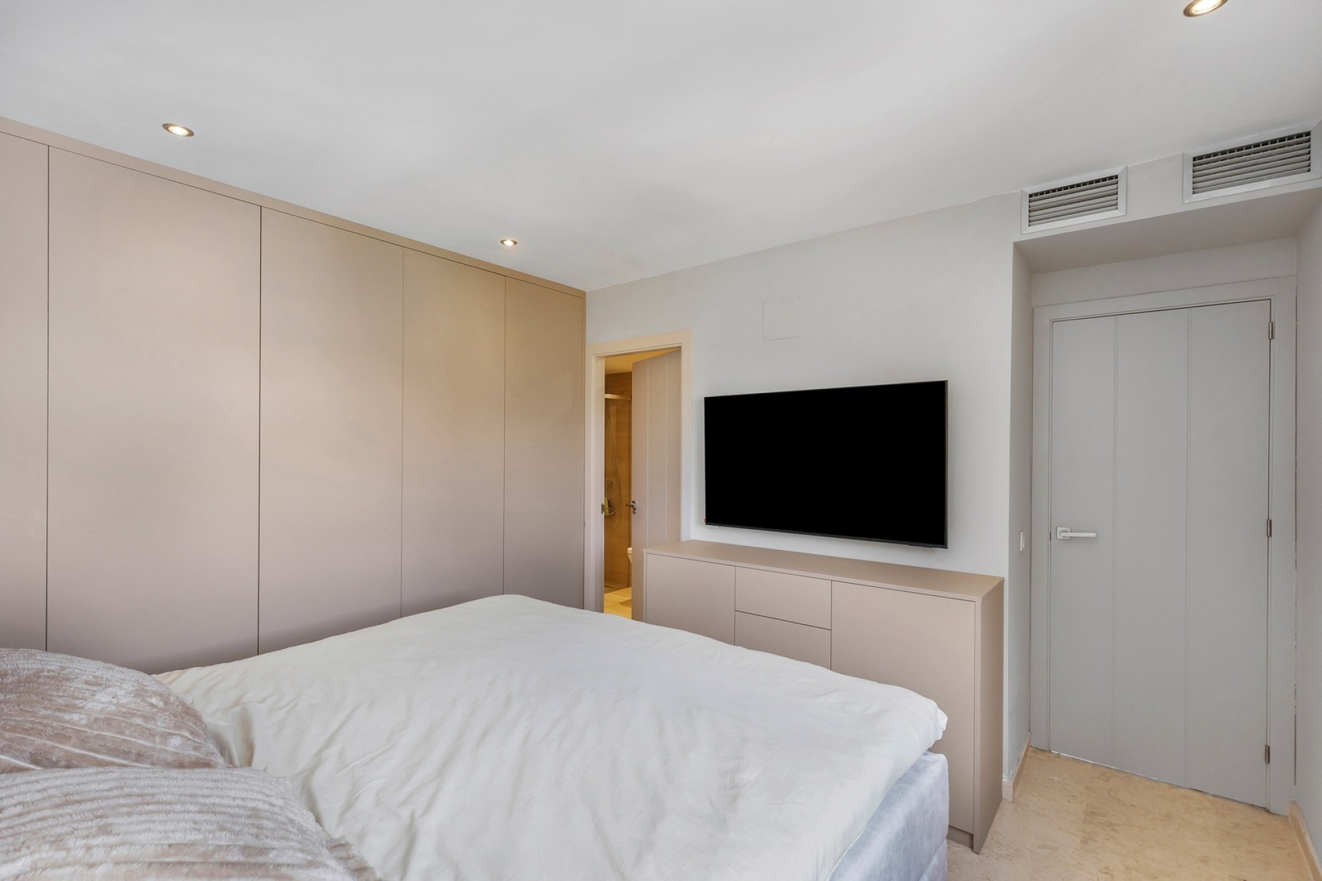 Revente - Appartement -
Torrevieja - Punta Prima