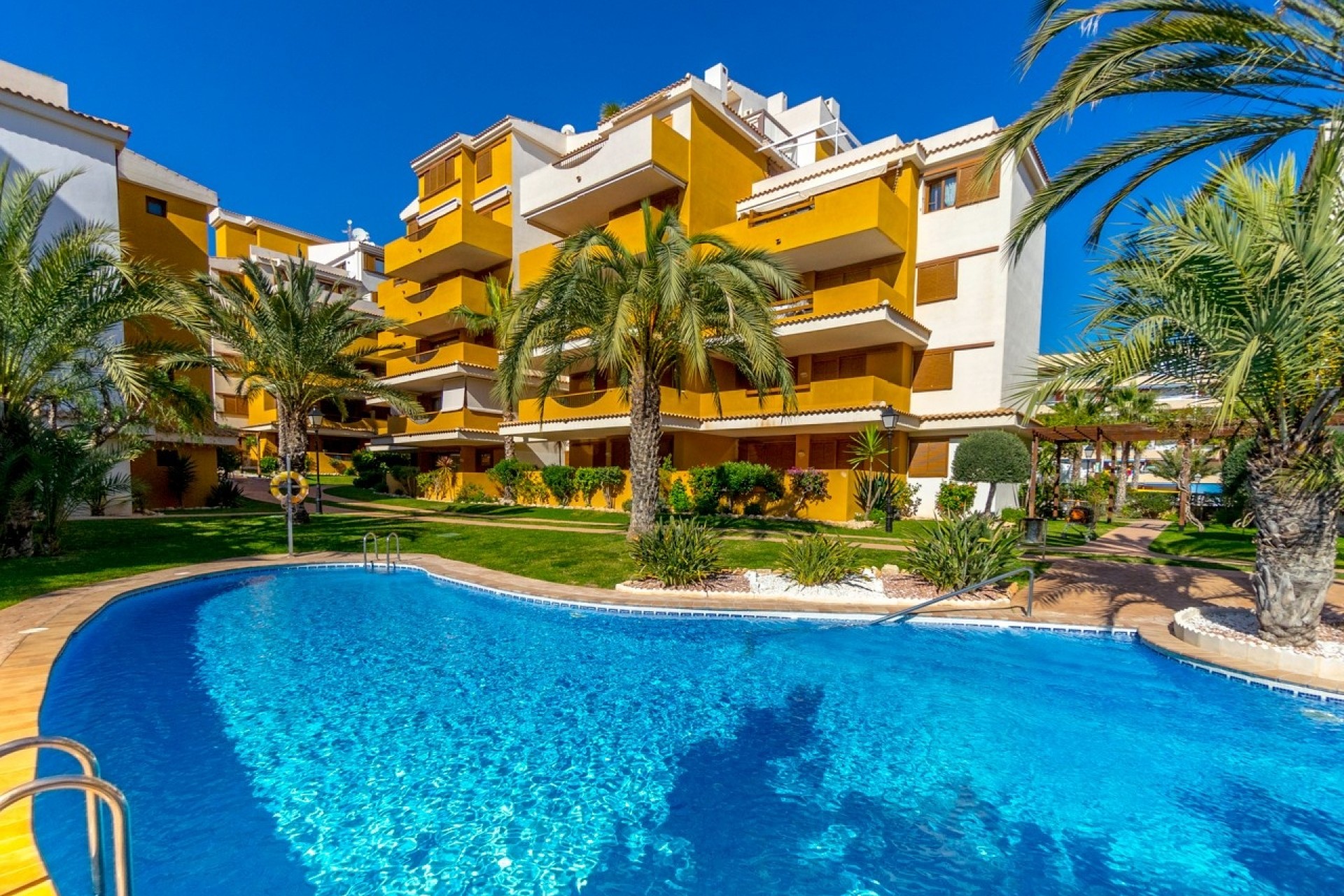 Revente - Appartement -
Torrevieja