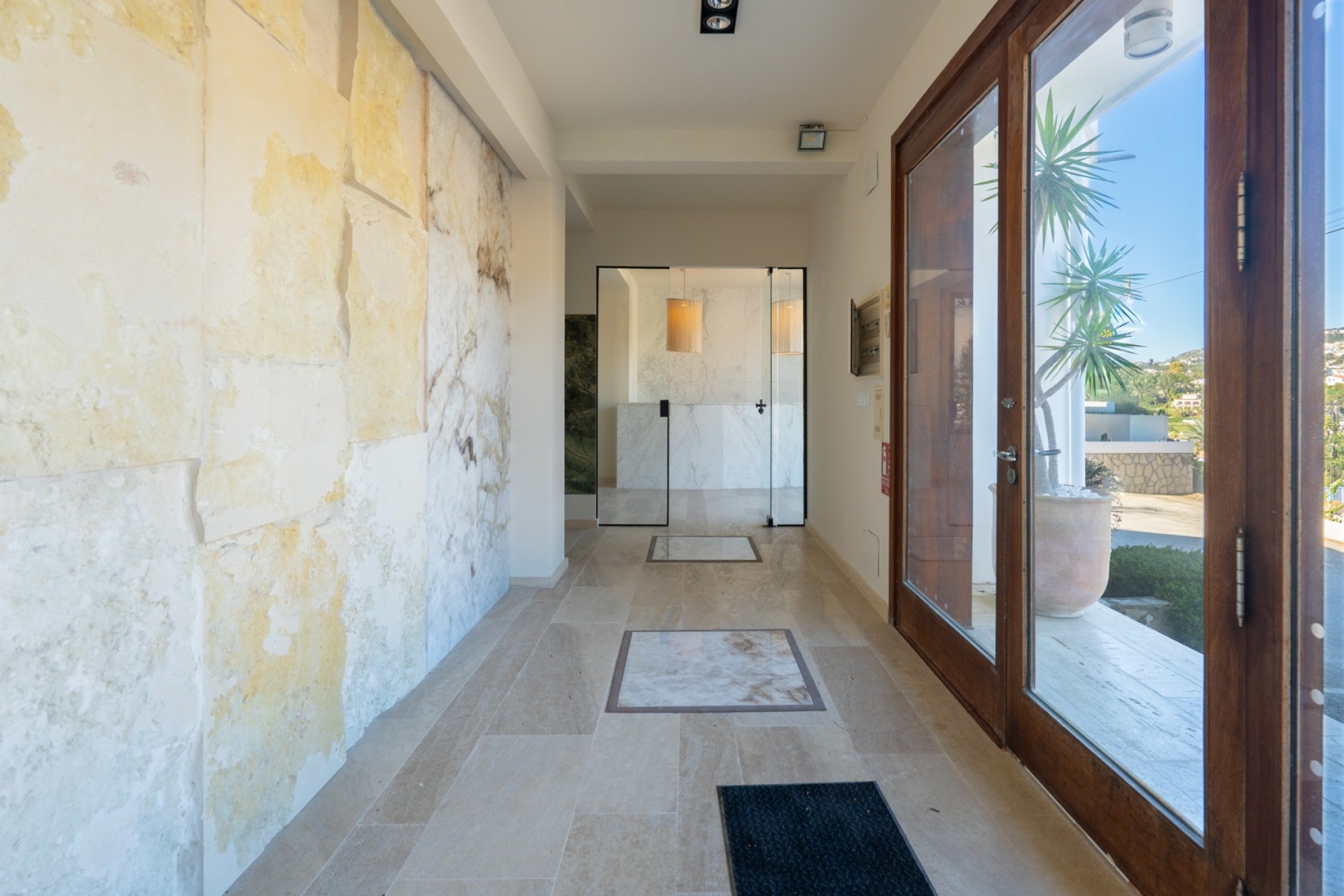 Revente - Commercial -
Benissa - Avenida La Marina