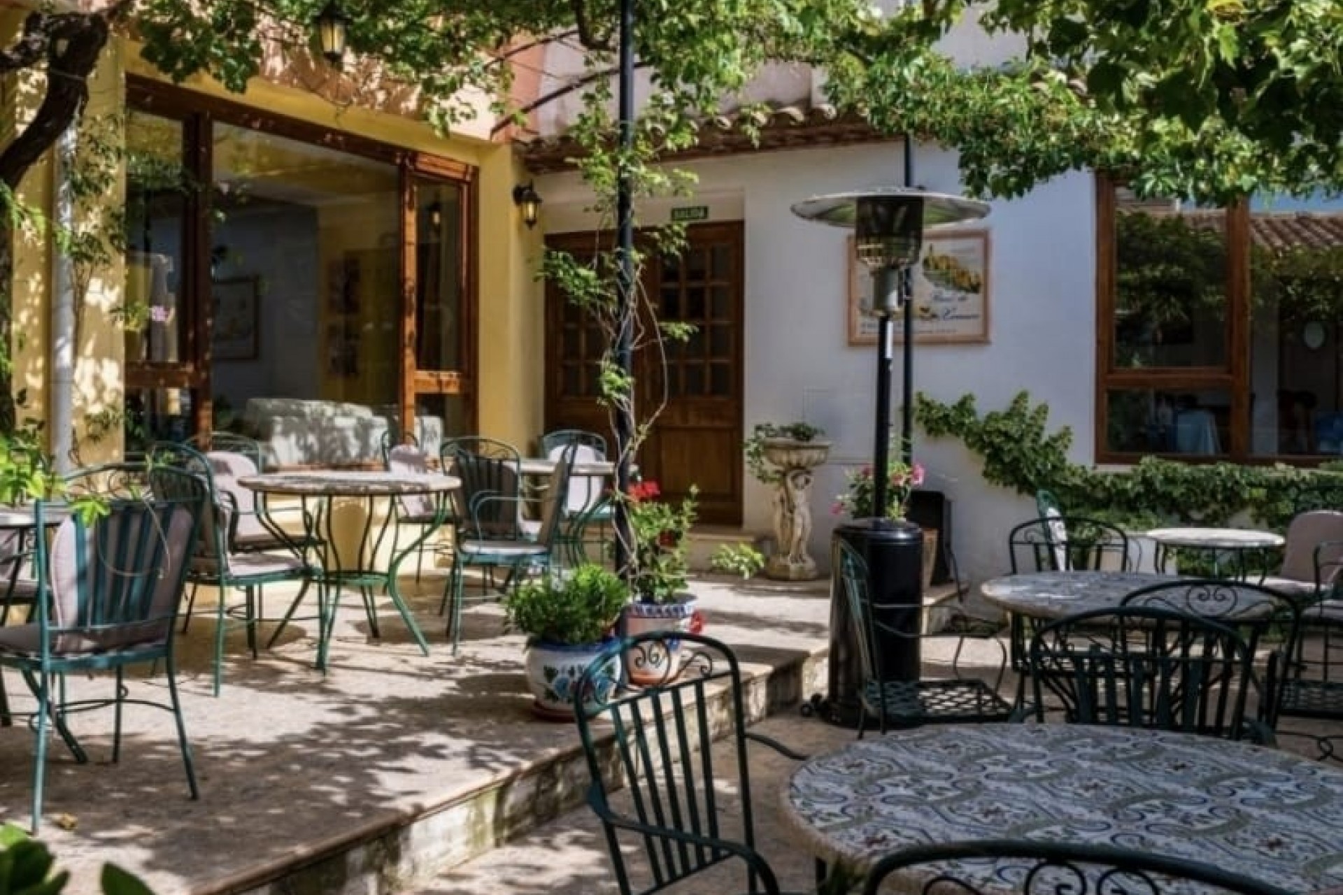 Revente - Hôtel -
Alcoy