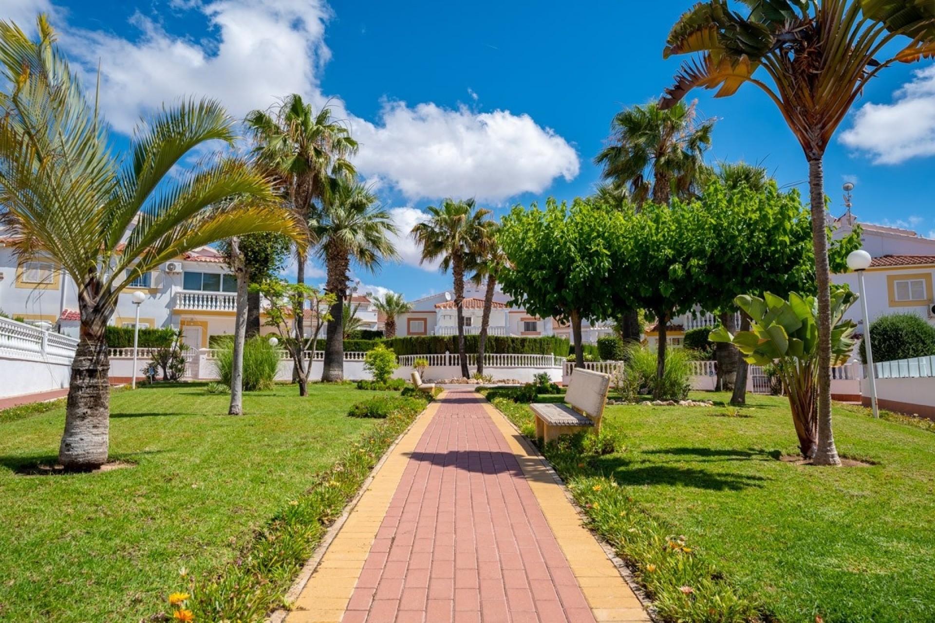 Revente - Maison de campagne -
Orihuela Costa - La Florida