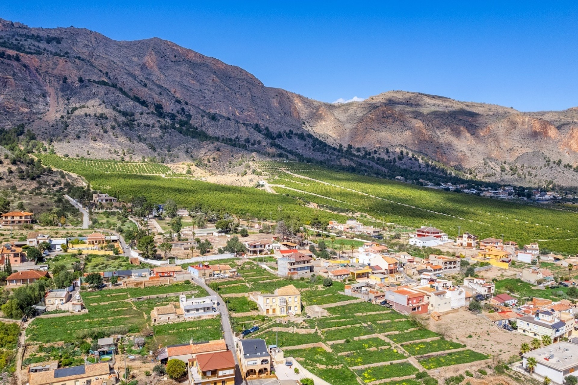 Revente - Maison de campagne -
Orihuela
