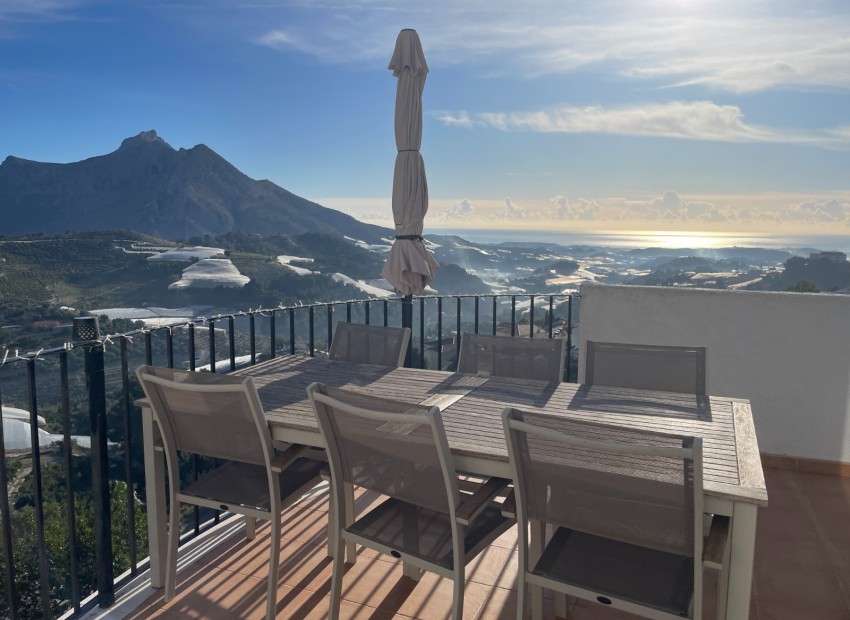 Revente - Maison de ville -
Callosa De Ensarrià