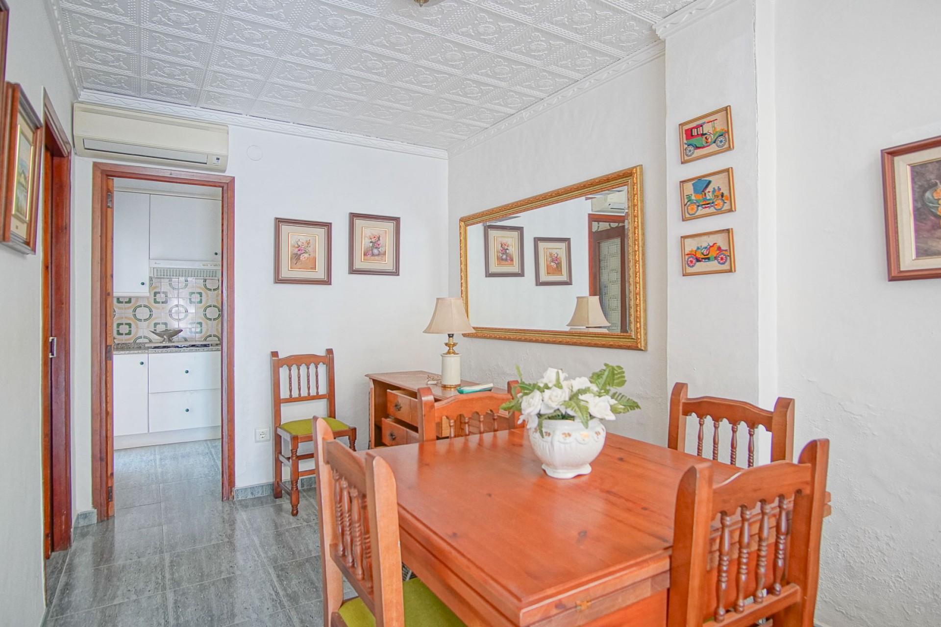 Revente - Maison de ville -
Denia