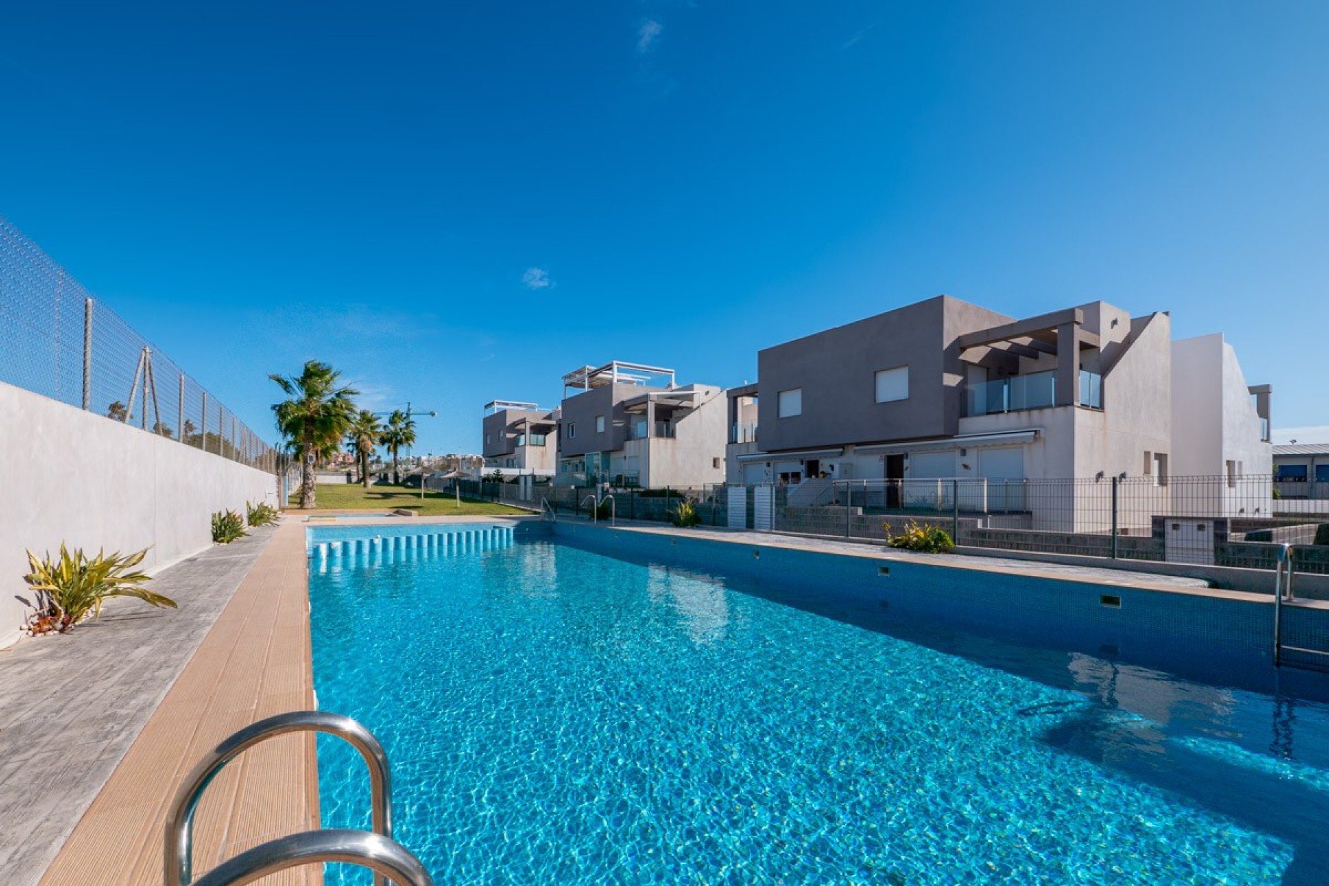 Revente - Maison de ville -
Torrevieja - Nueva Torrevieja - Aguas Nuevas