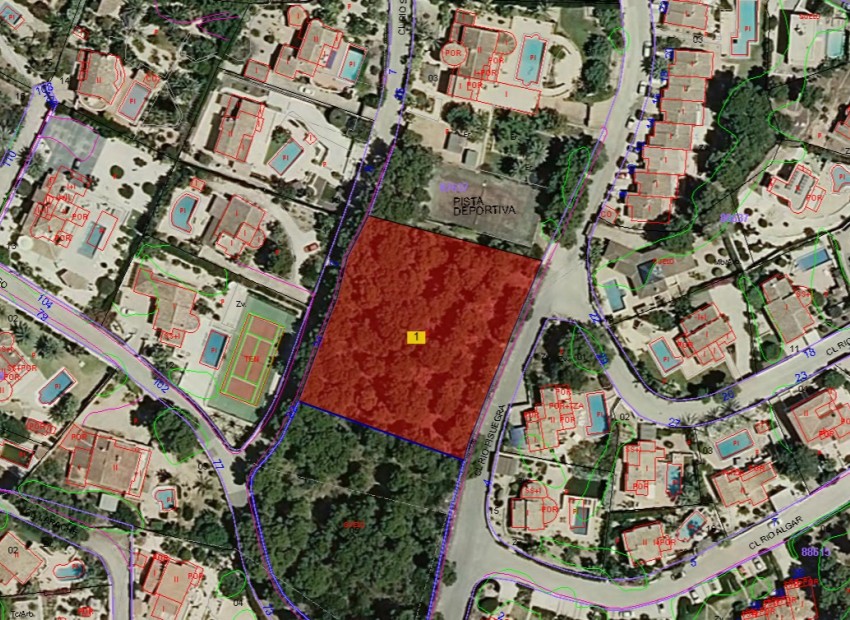 Revente - Terrain urbain -
Moraira - Pinar del Advocat - Cometa