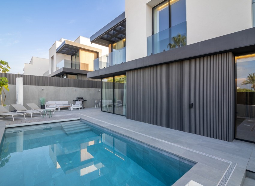 Revente - Villa -
Albir - Centre