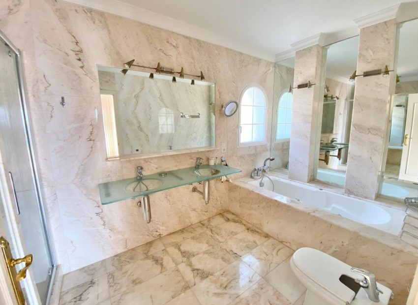 Revente - Villa -
Altea - Altea La Vella