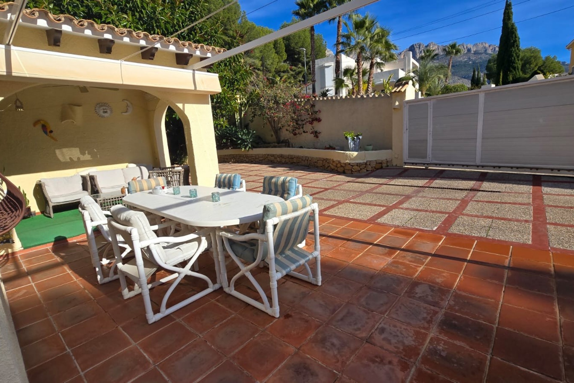 Revente - Villa -
Altea - Urbanización Santa Clara