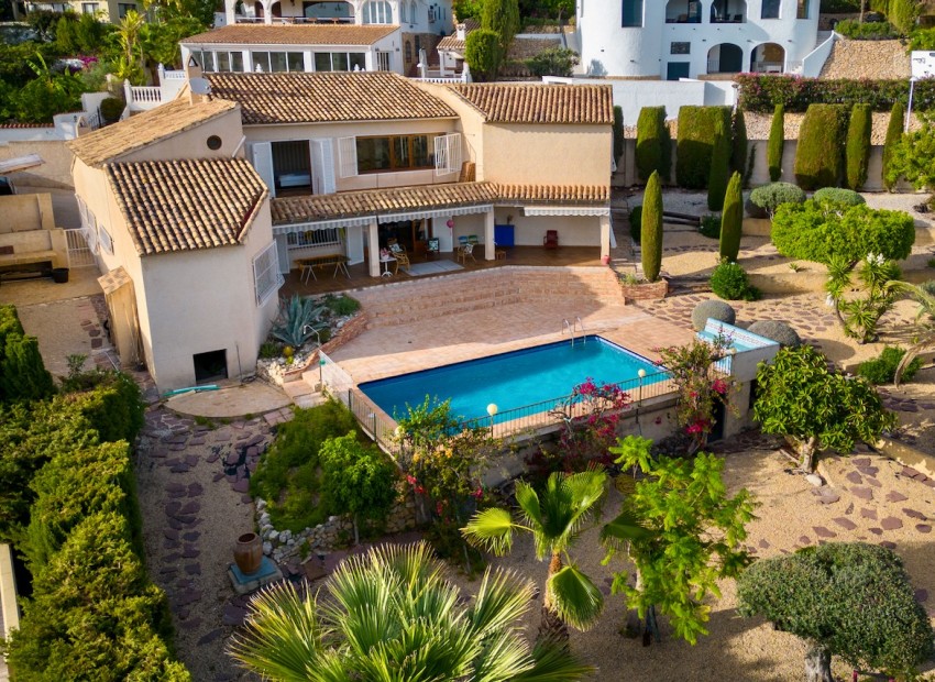 Revente - Villa -
Altea