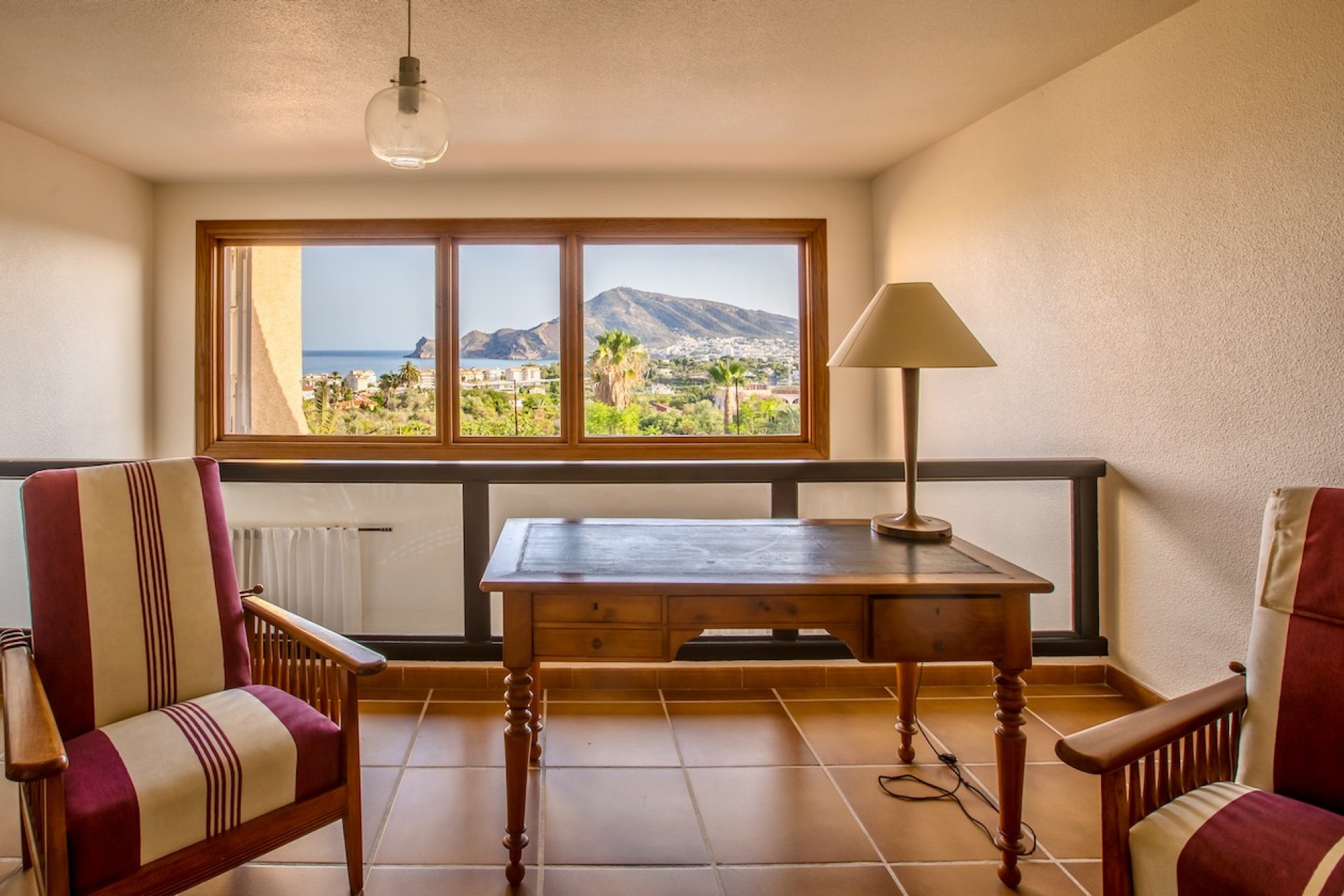 Revente - Villa -
Altea