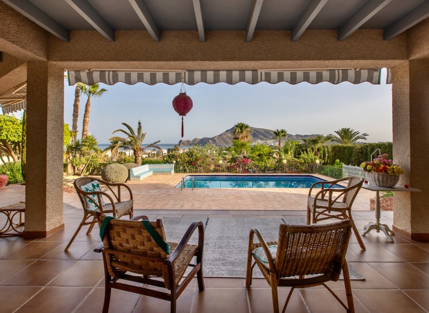 Revente - Villa -
Altea