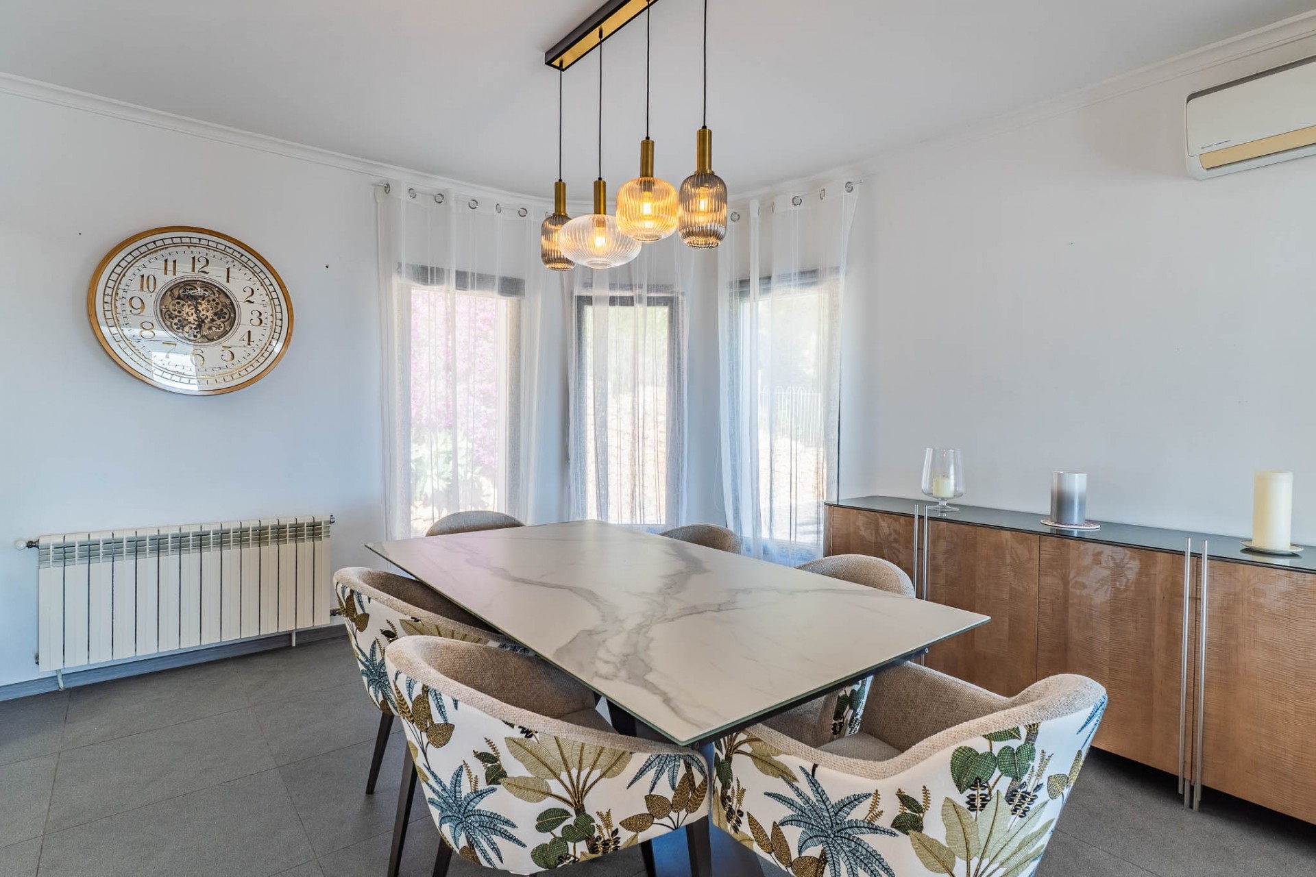 Revente - Villa -
Altea