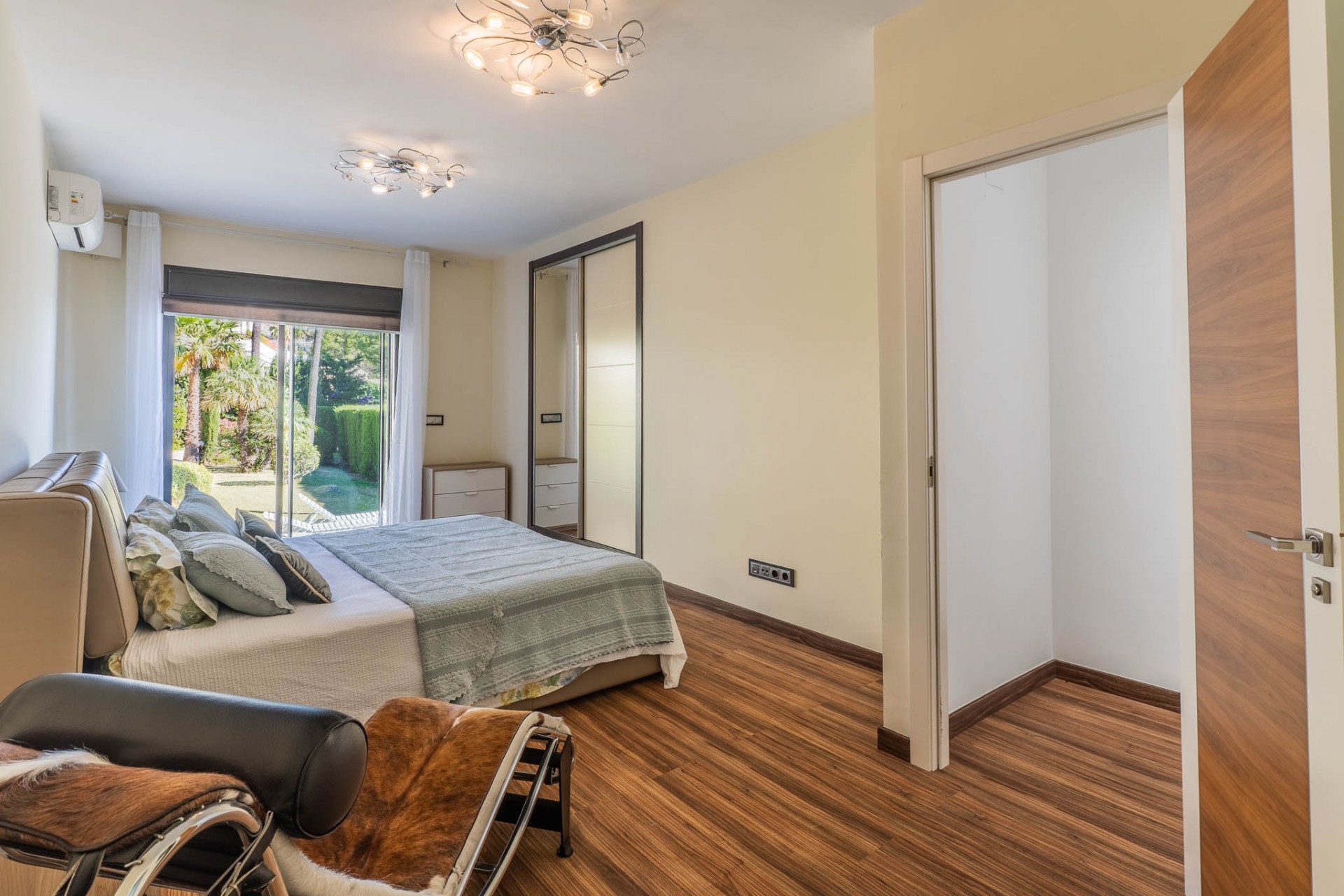 Revente - Villa -
Altea