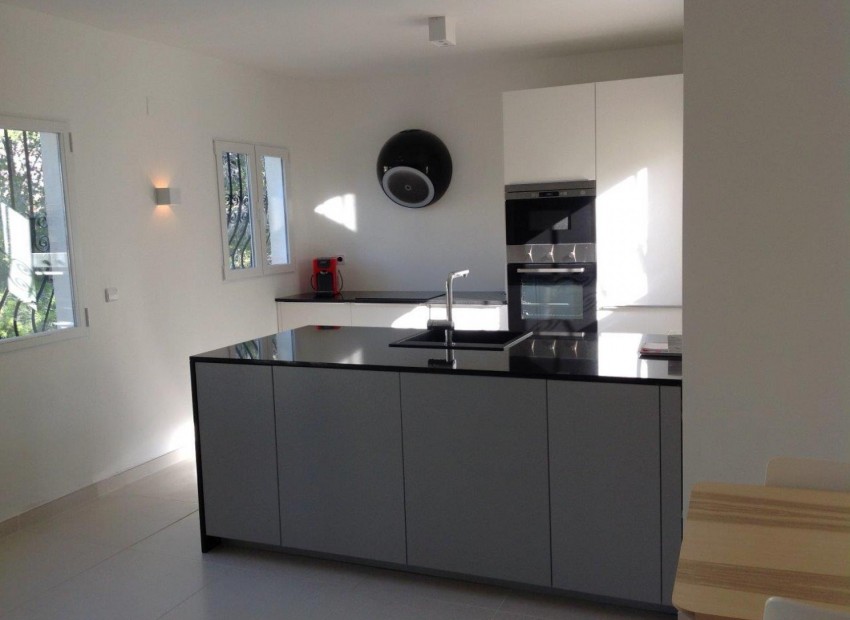 Revente - Villa -
Altea