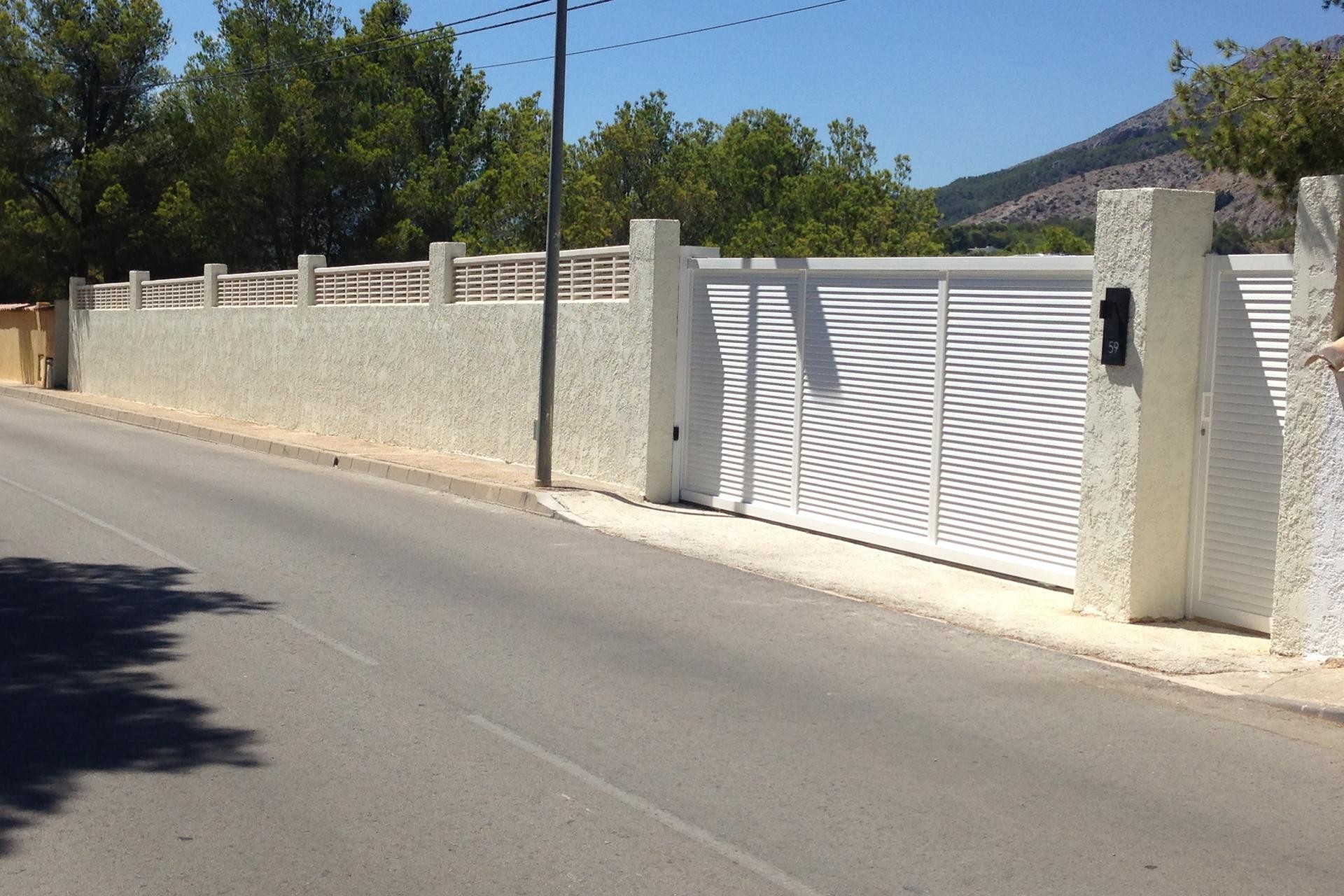 Revente - Villa -
Altea