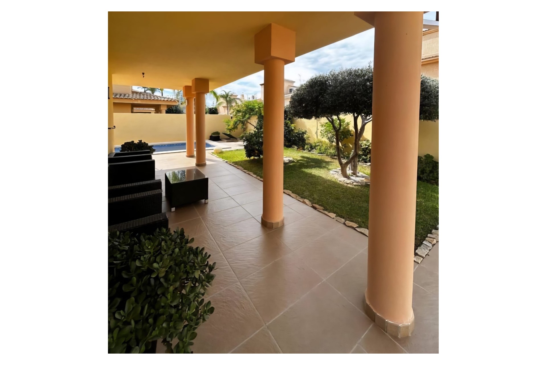 Revente - Villa -
Benidorm - Rincón de Loix