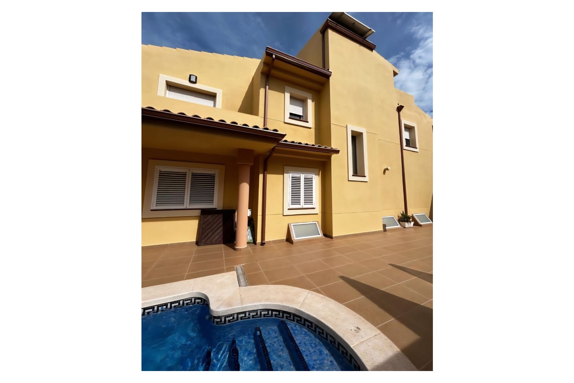 Revente - Villa -
Benidorm - Rincón de Loix