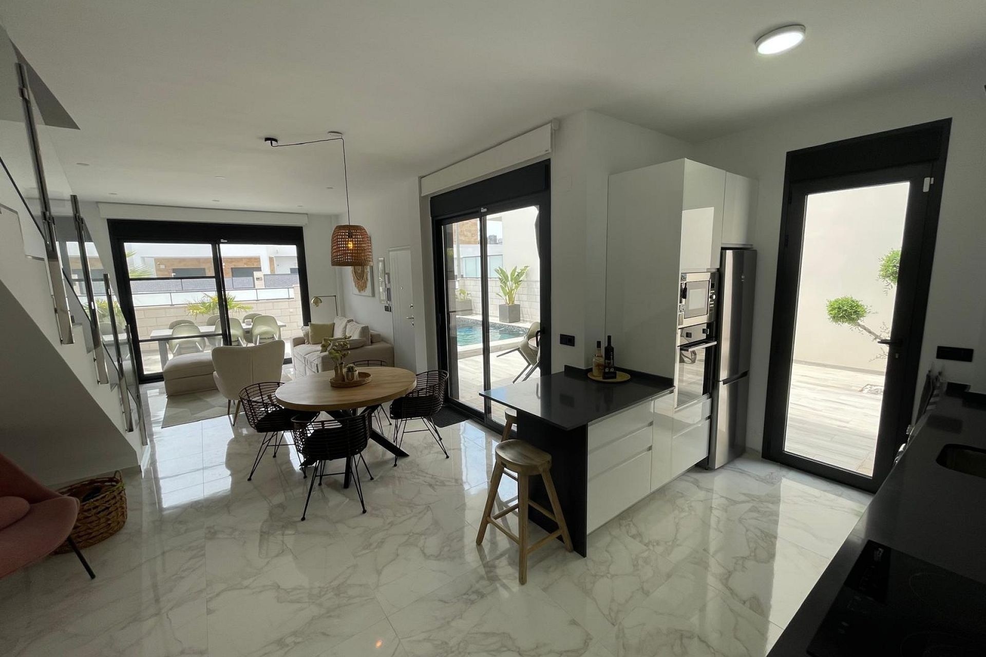 Revente - Villa -
Benijofar