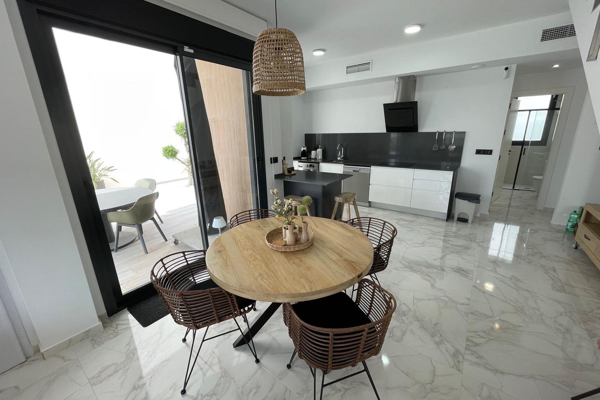 Revente - Villa -
Benijofar