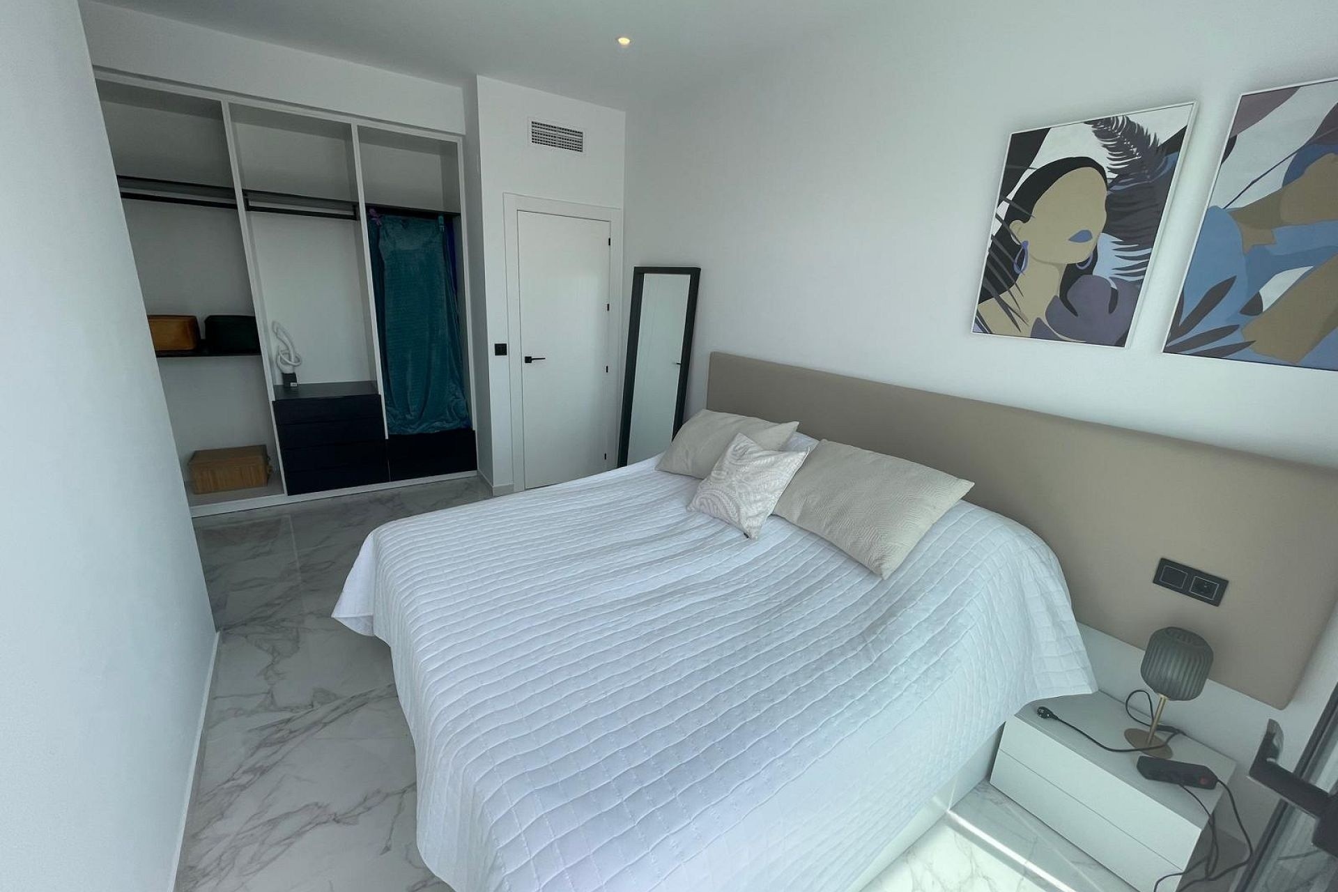 Revente - Villa -
Benijofar