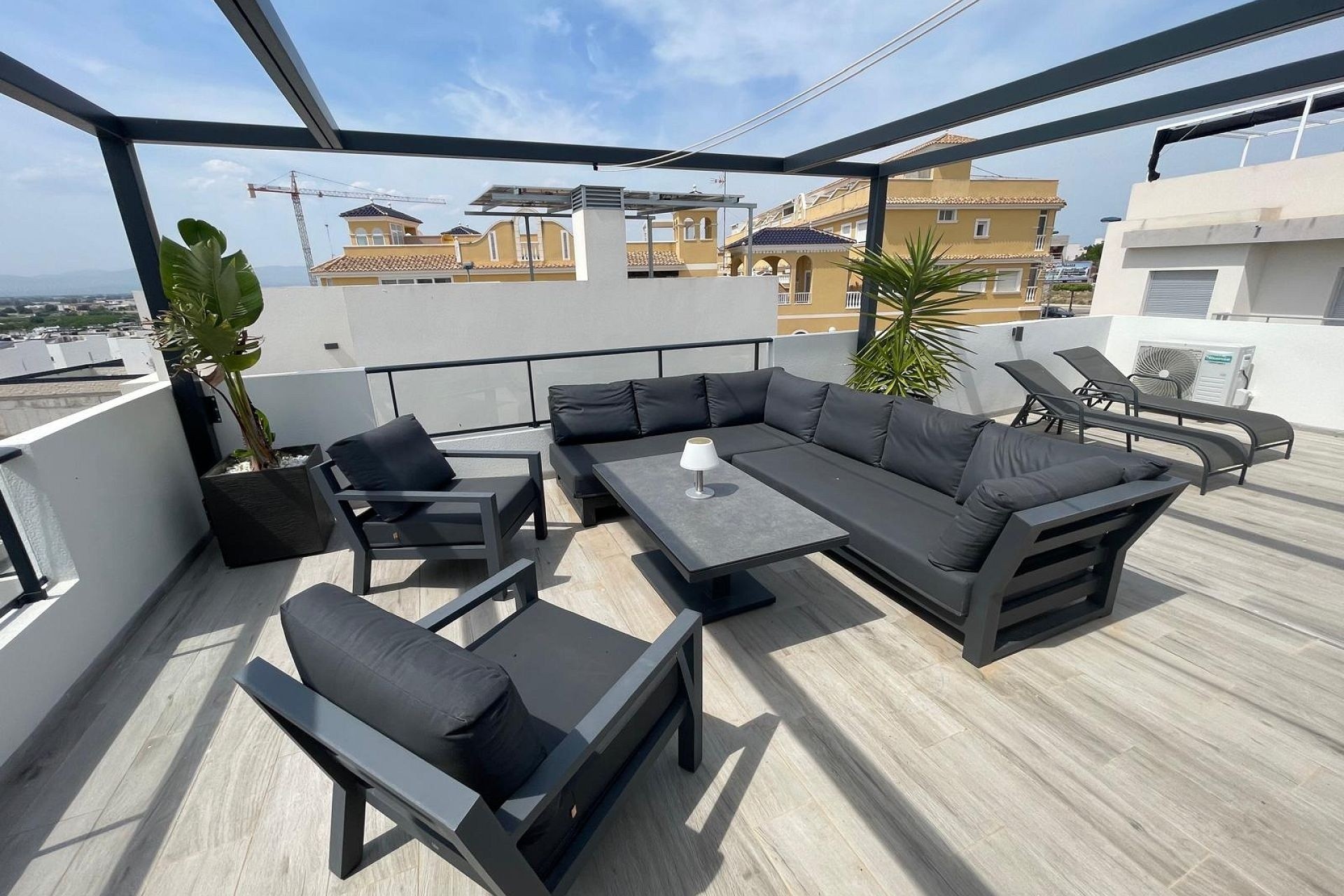 Revente - Villa -
Benijofar