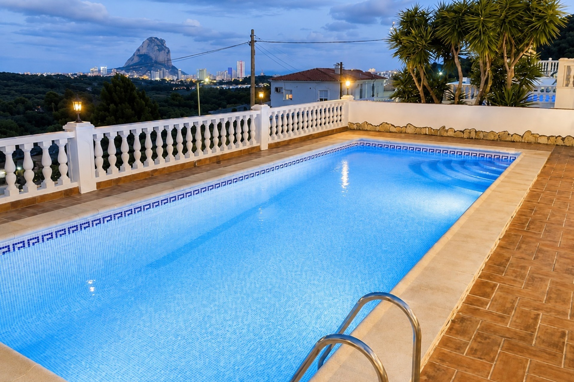 Revente - Villa -
Calpe / Calp - Benicolada - Las Adelfas