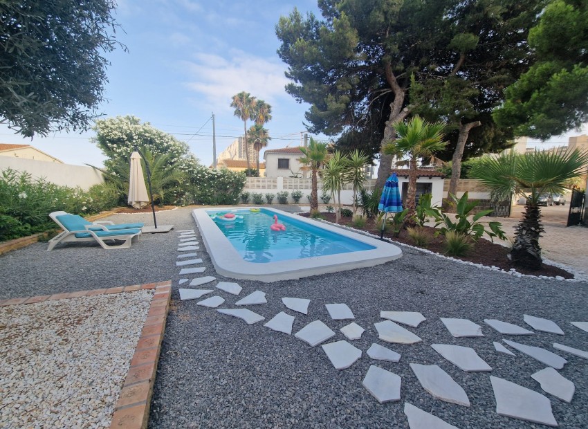 Revente - Villa -
Calpe / Calp - Marisol Park - Ortembach - Los Almendros