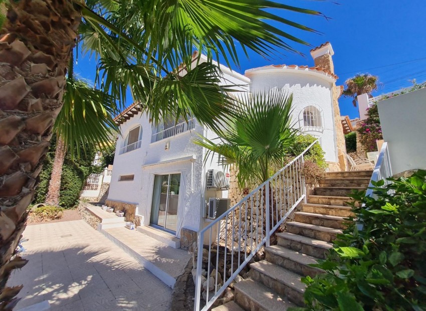 Revente - Villa -
Calpe - Canuta