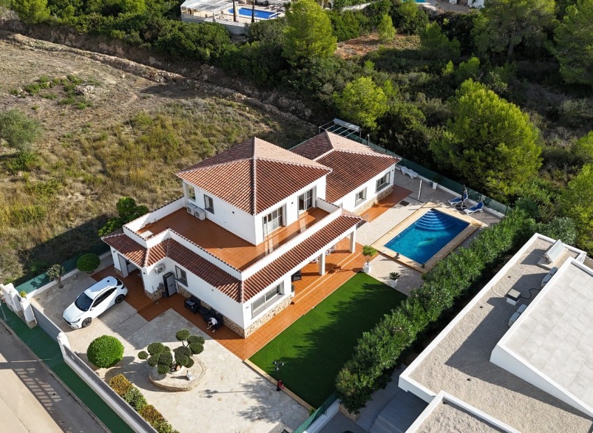 Revente - Villa -
Calpe - Carrio