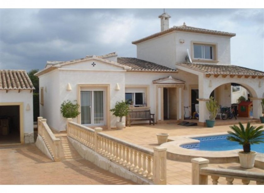Revente - Villa -
Calpe - Partida Garduix