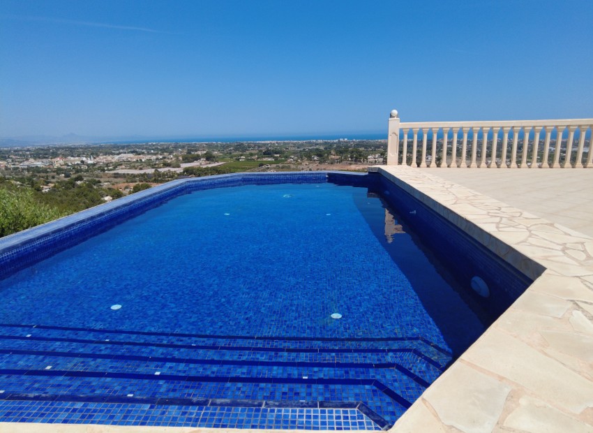 Revente - Villa -
Denia - La Pedrera - Vessanes