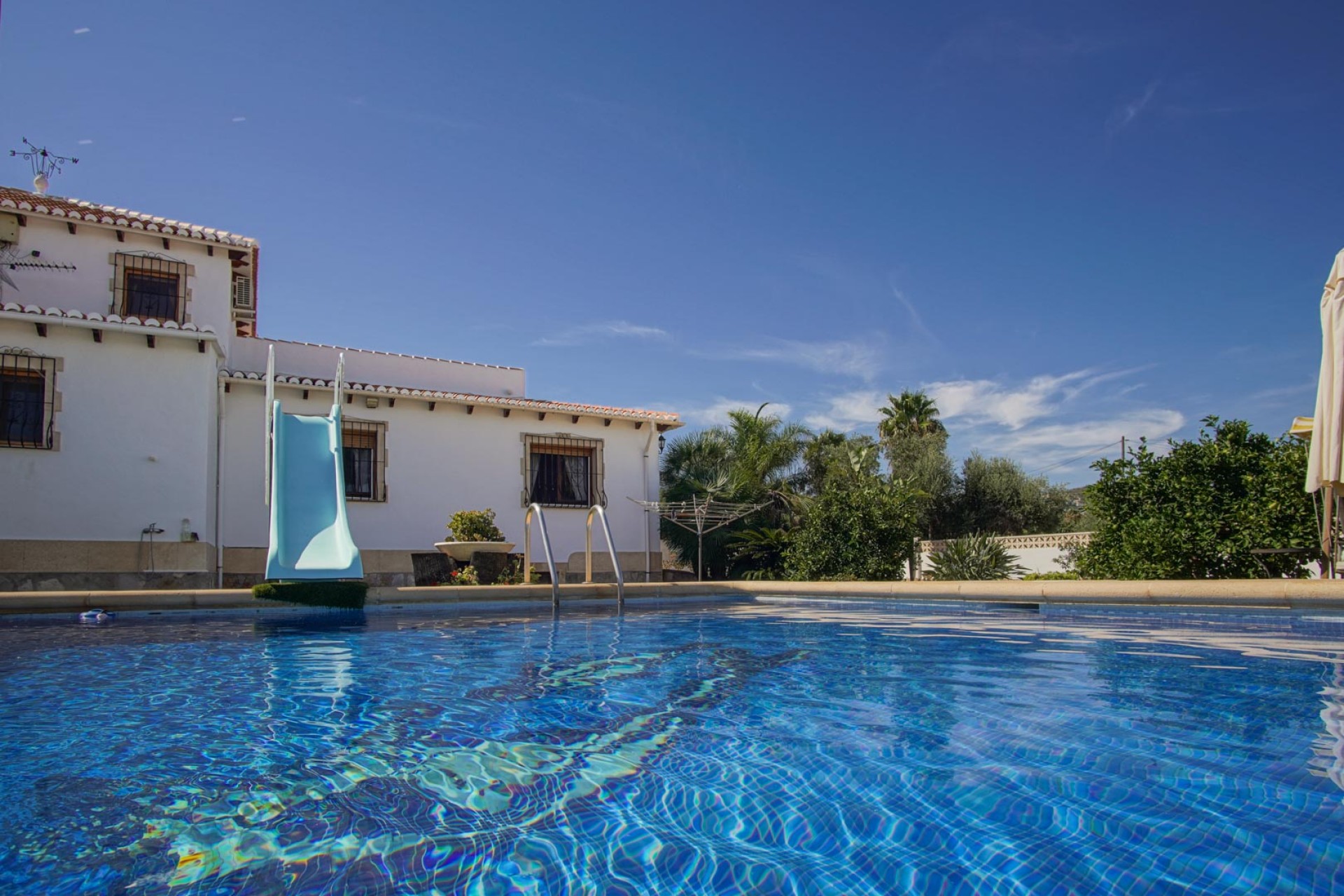 Revente - Villa -
Denia - La Pedrera