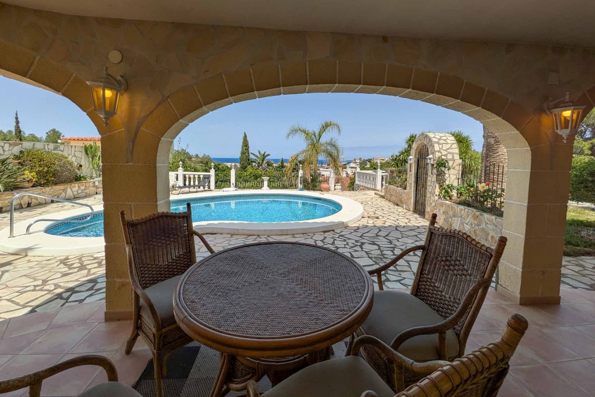 Revente - Villa -
Denia - La Pedrera