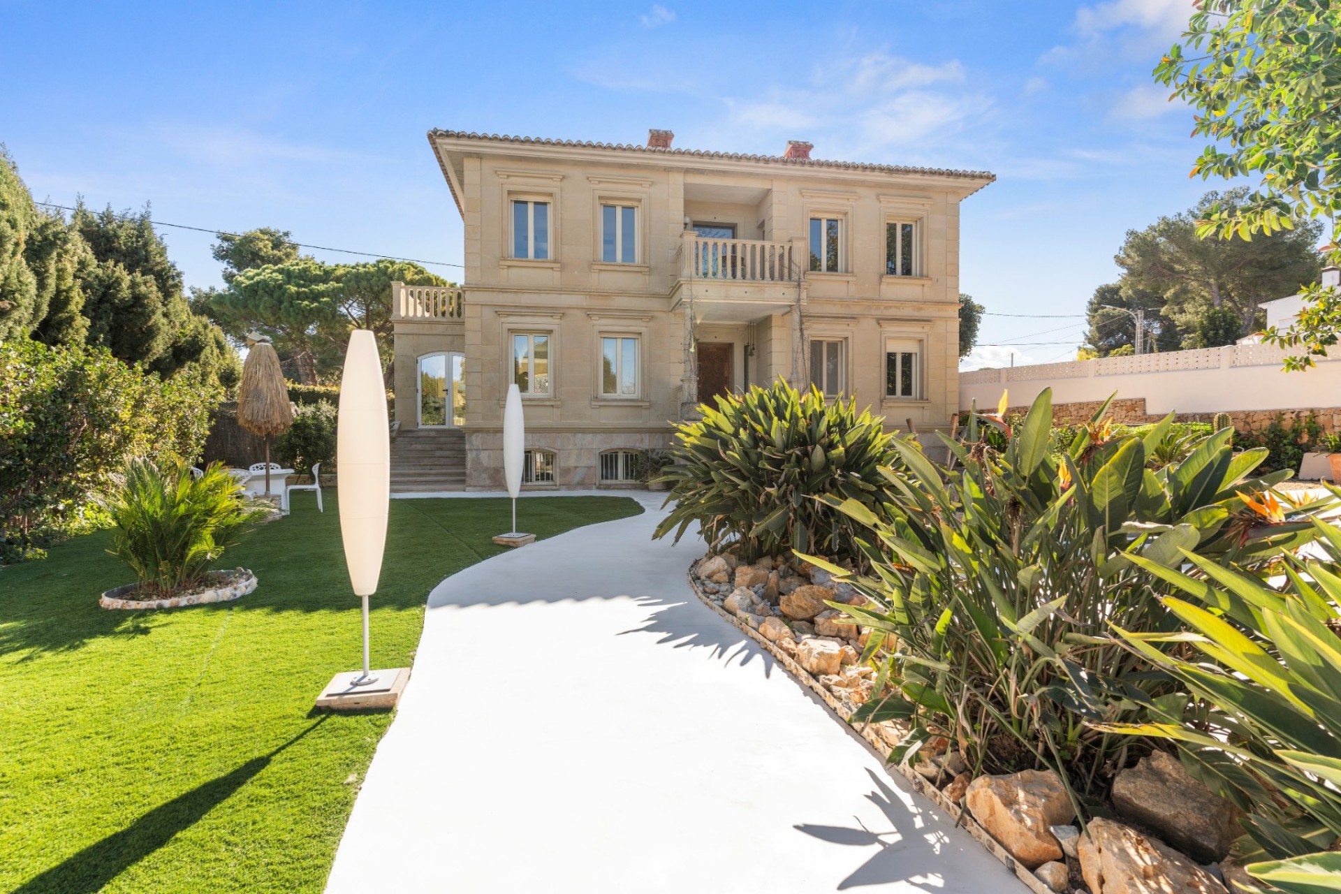 Revente - Villa -
Denia - Las Rotas
